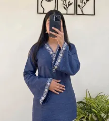 Akki SHAH Women Khadi Cotton Kurti Set