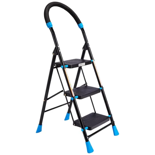 Image of Amazon Basics Curvo-Foldable Step Ladder