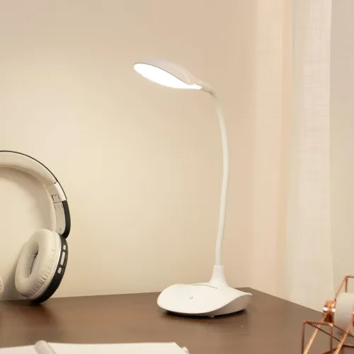 Image of Amazon Basics Sleek Rechargeable Table Lamp