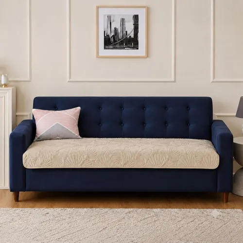 Image of Amazon Basics – Velvet Quilted Sofa Cover