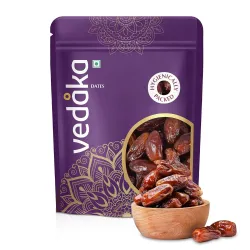 Amazon Brand - Vedaka Fresh Dates | 500 g | Khajur Dry Fruit | Naturally Packed with Nutrients | Healthy Snack | No Added Preservatives Or Additives | Hygienically Packed