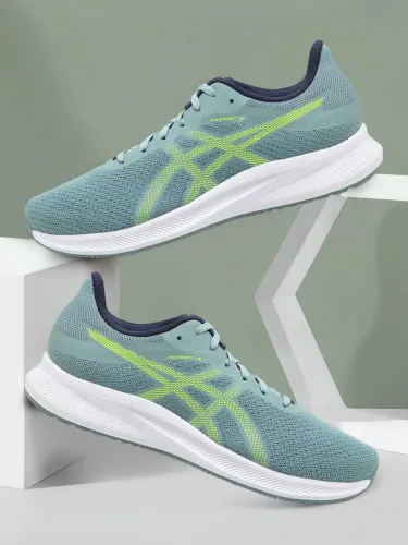 Image of asics PATRIOT 13 Running Shoes For Men (Green , 8)