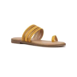 Bata Sophie Toe Ring Flats