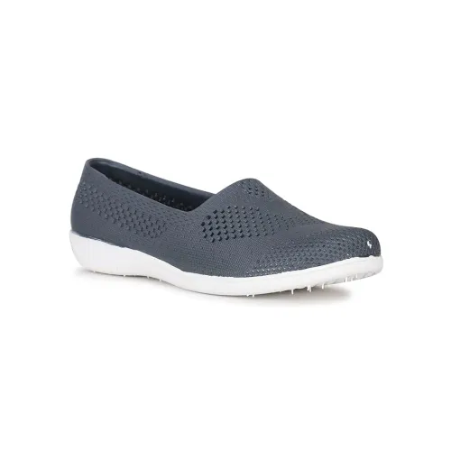 Image of BATA Women’s Mesh Walking Shoe