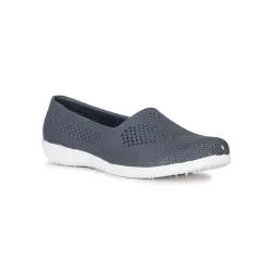 BATA Women’s Mesh Walking Shoe