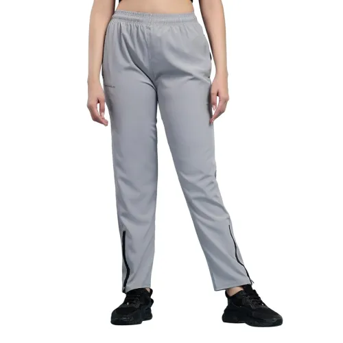 Image of bearbrother Women Regular Fit Solid Trackpant