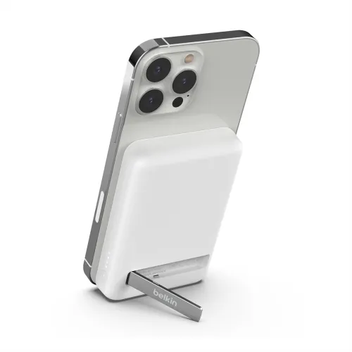 Image of Belkin 5000 mAH Magsafe Wireless Power Bank