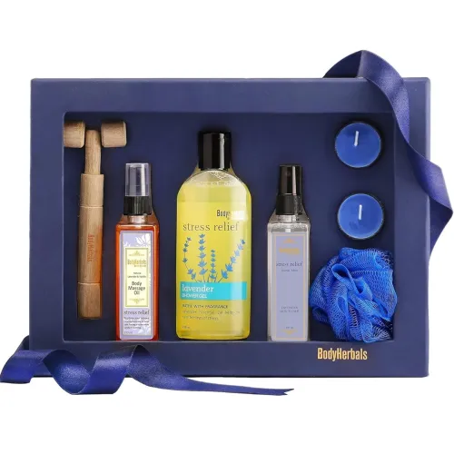 Image of BodyHerbals Lavender Essentials Bath & Body Gift Set for Women & Men – 6 Pcs Skin Care Kit |