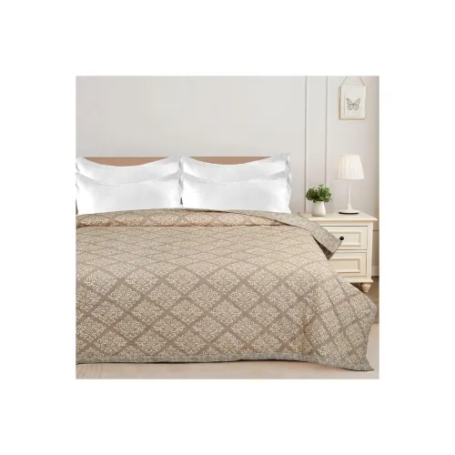 Image of BSB HOME Ultrasonic 280tc All Season Supersoft King Size bedcover