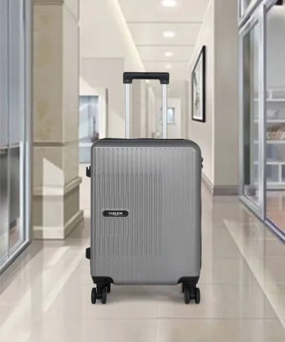Image of CARLTON LONDON  Small Cabin Suitcase (55 cm)