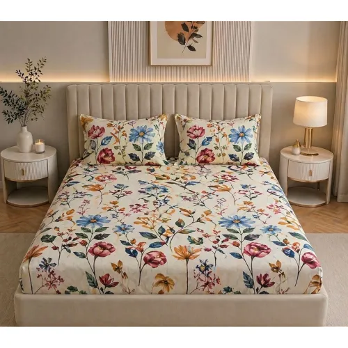 Image of Castiqa Elastic Fitted 200TC Queen Size Bedsheets with 2 Pillow Covers 