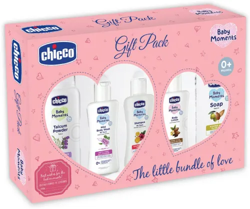 Image of Chicco Baby Moments Essential Pink Gift Set (Pink)