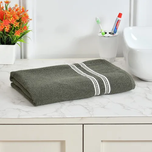 Image of Cotton Bolls Polycotton Towel for Bath Large Size (70x140 cm)