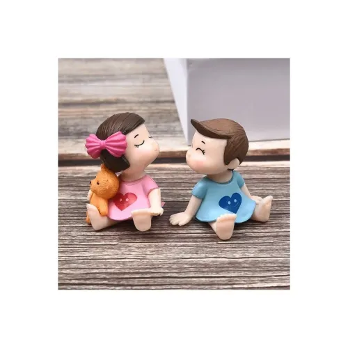 Image of CraftVatika Romantic Kissing Miniature Showpiece