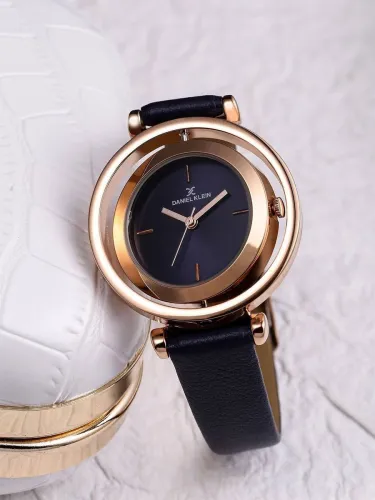 Image of DANIEL KLEIN Analog Watch For Women