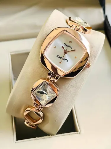 Image of Daniel Radcliffe  Atractive Rose Gold Color Luxury Watch 
