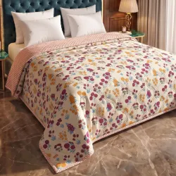 Double Bed Comforter 220 GSM 220x240 CM, Cream Floral