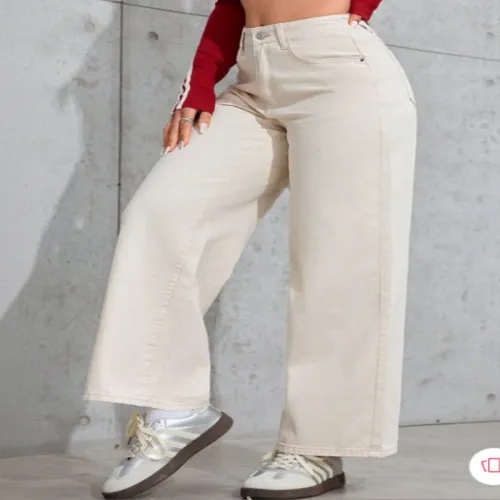 Image of DressBerry Women Classic Mid-Rise Stretchable Jeans