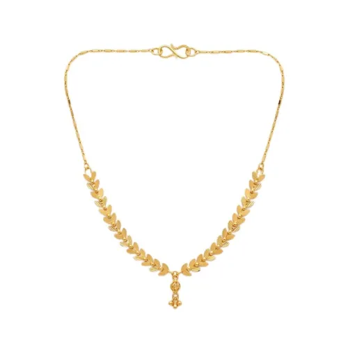 Image of Elegant Gold Leaf Pattern Necklace with Pendant