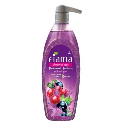 Fiama Body Wash Shower Gel Blackcurrant & Bearberry, 500ml, Body Wash for Women & Men with Skin Conditioners for Radiant Skin, Suitable for All Skin Types