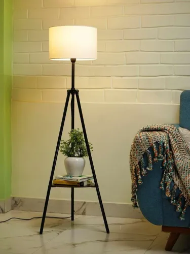 Image of Flipkart Perfect Homes Tripod Floor lamp