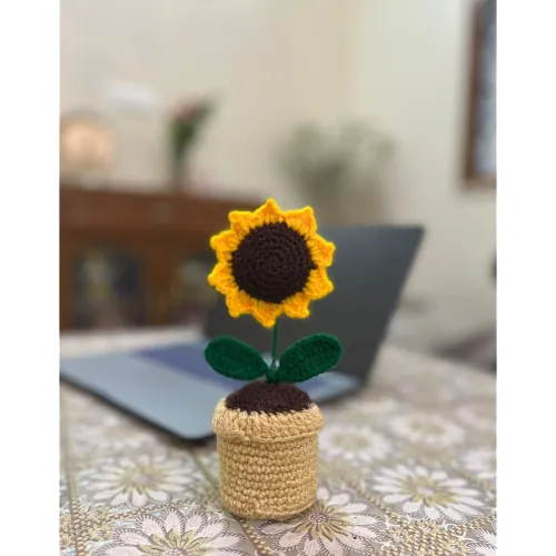 Image of FLORABLISS Handmade Crochet Sunflower Pot - Decorative Knitted Flower For Car, Table, Or Home Decoration,Brown