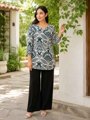 Image of Fyunl Printed, Floral Print Viscose Rayon Straight Kurta for Women (Beige, Dark Green)