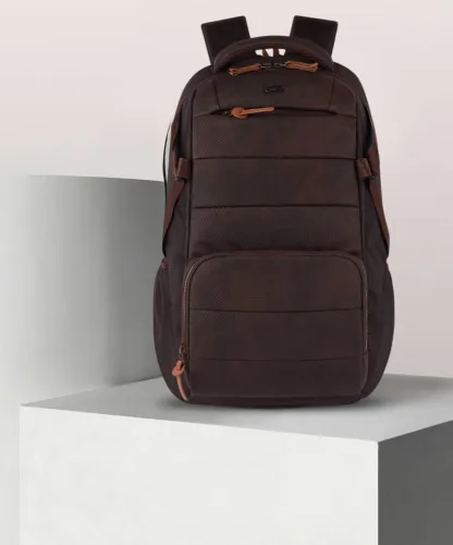 Image of Gear Large 32 L Laptop Backpack Aspire