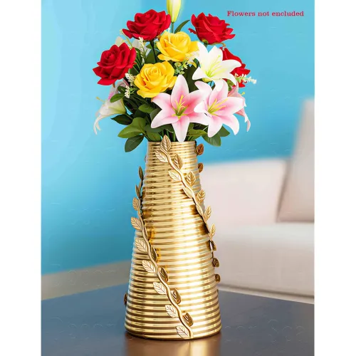 Image of Gold Minimalist Table Metal Flower Vase