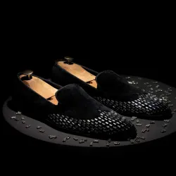 GRIFFIN Men Embellished Round Toe Lightweight Loafers