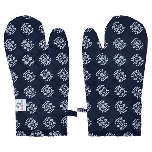Image of Heart Home Oven Mitts | Polyester Microwave Oven Gloves