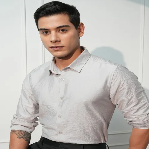 Image of HIGHLANDER Men Crushed Textured Solid Casual Slim Fit Shirt
