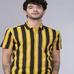 HIGHLANDER Men Slim Fit Striped Shirt