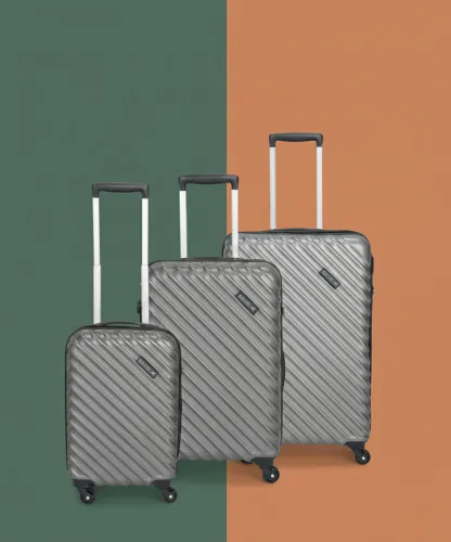 Image of KILLER Hard Body Set of 3 Luggage 4 Wheels Stripex Set 28" + 24" + 20"