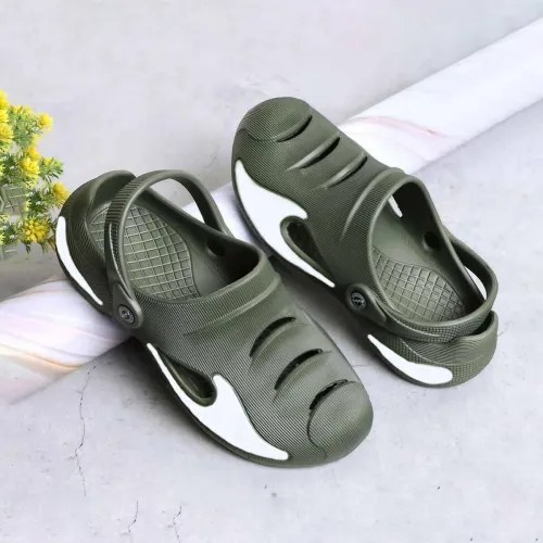 Image of KNIEVL Men Self Designed Clogs