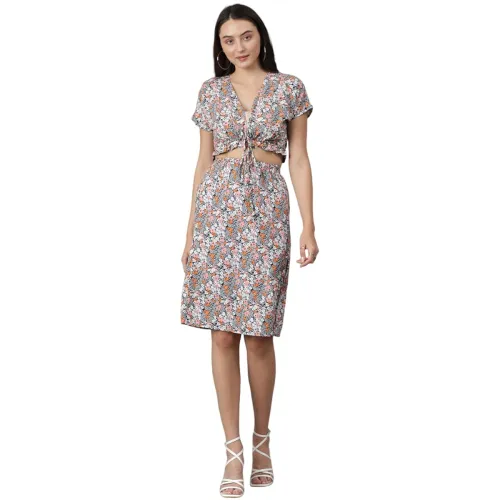 Image of KOTTY Women's Solid Relaxed Fit Short Sleeve Co-ord Top and Skirts Set