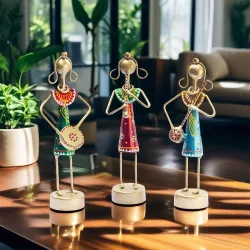 KRAFTSKALA Small Cute 7.5 inch Metal Musician Dolls for Living Room Decor, Tabletop Home Decor Showpiece Item, Housewarm