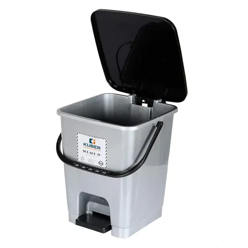 Image of Kuber Industries Step-On Pedal Dustbin With Lid