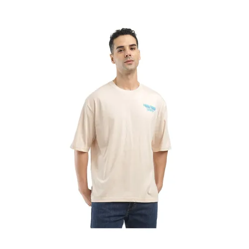 Image of Levi's Men's Solid Loose Fit T-Shirt