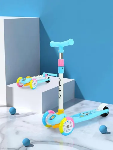 Image of Little Olive Munchkin Lite Scooter 