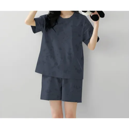 Image of Louis Luxe Women Pajama Set