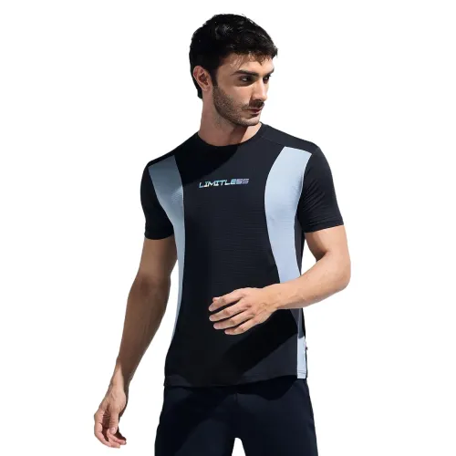 Image of Men's Cut and Sew Breathable T-Shirt with Hologram Chest Print