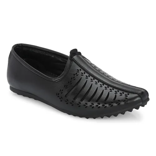 Image of Men's Laser-Cut Comfort Faux Leather