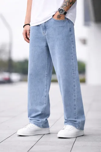 Image of Men Straight Fit Mid Blue Jeans