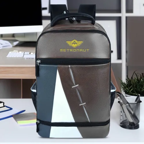 Image of METRONAUT  Large 35 L Laptop Backpack