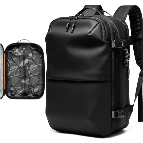 Image of Meyaar 60L Vacuum Compression Travel Backpack