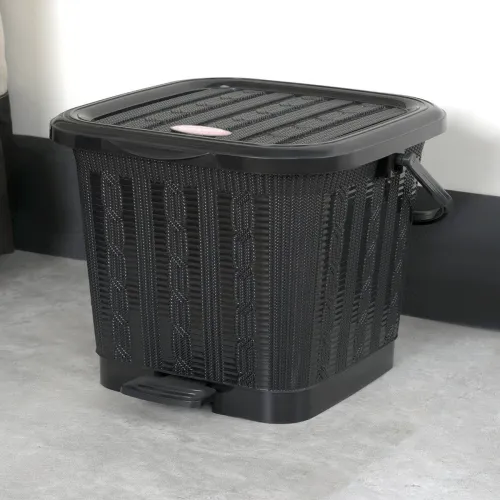 Image of Nayasa NayasaSet Of 1 Mikado Black Solid Plastic Durable Open Dustbin