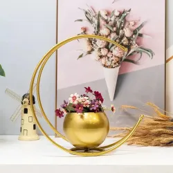 New Innovative Handicrafts Creative metal geometric home designer vase Iron Vase (9 inch, Gold)