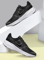 NIKE RUN DEFY Running Shoes For Men (Black , 11)