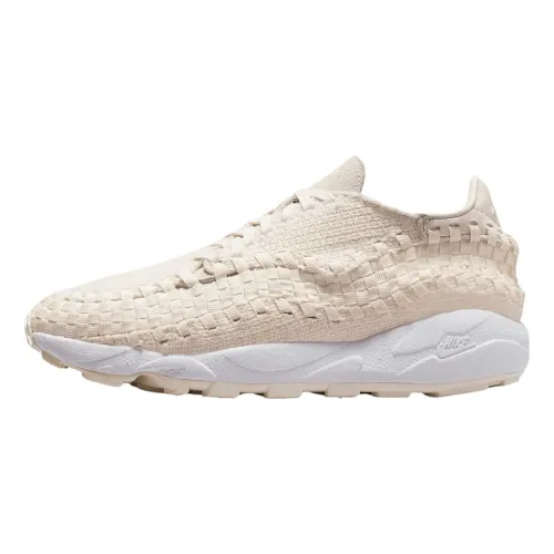 Image of Nike Women Lace Up Running Shoes